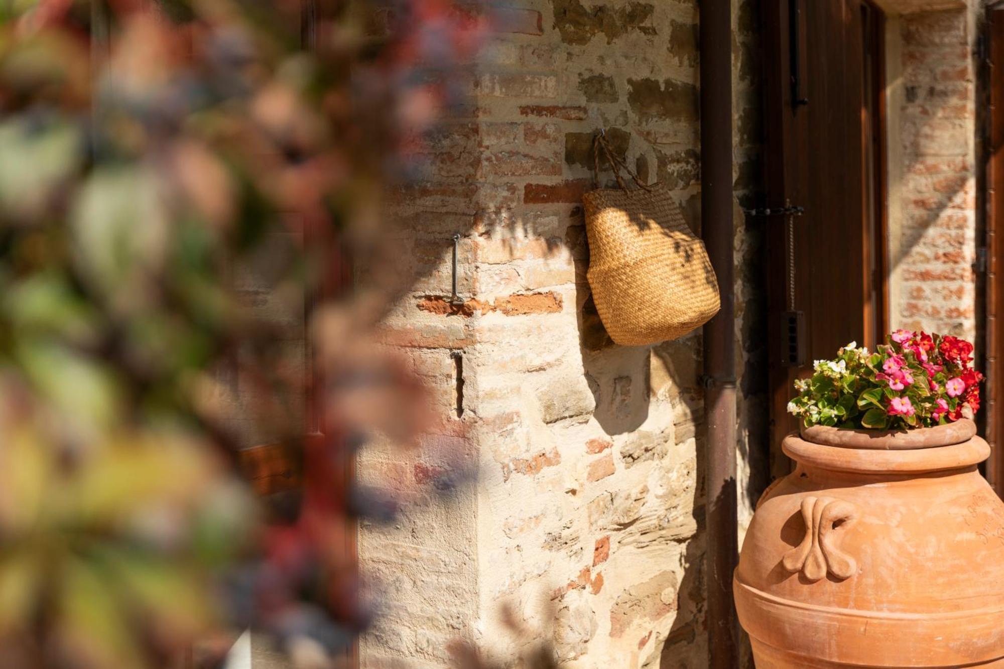 Agriturismo I Gelsi Di Santa Cristina Gubbio Eksteriør bilde