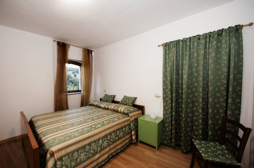 Agriturismo I Gelsi Di Santa Cristina Gubbio Eksteriør bilde