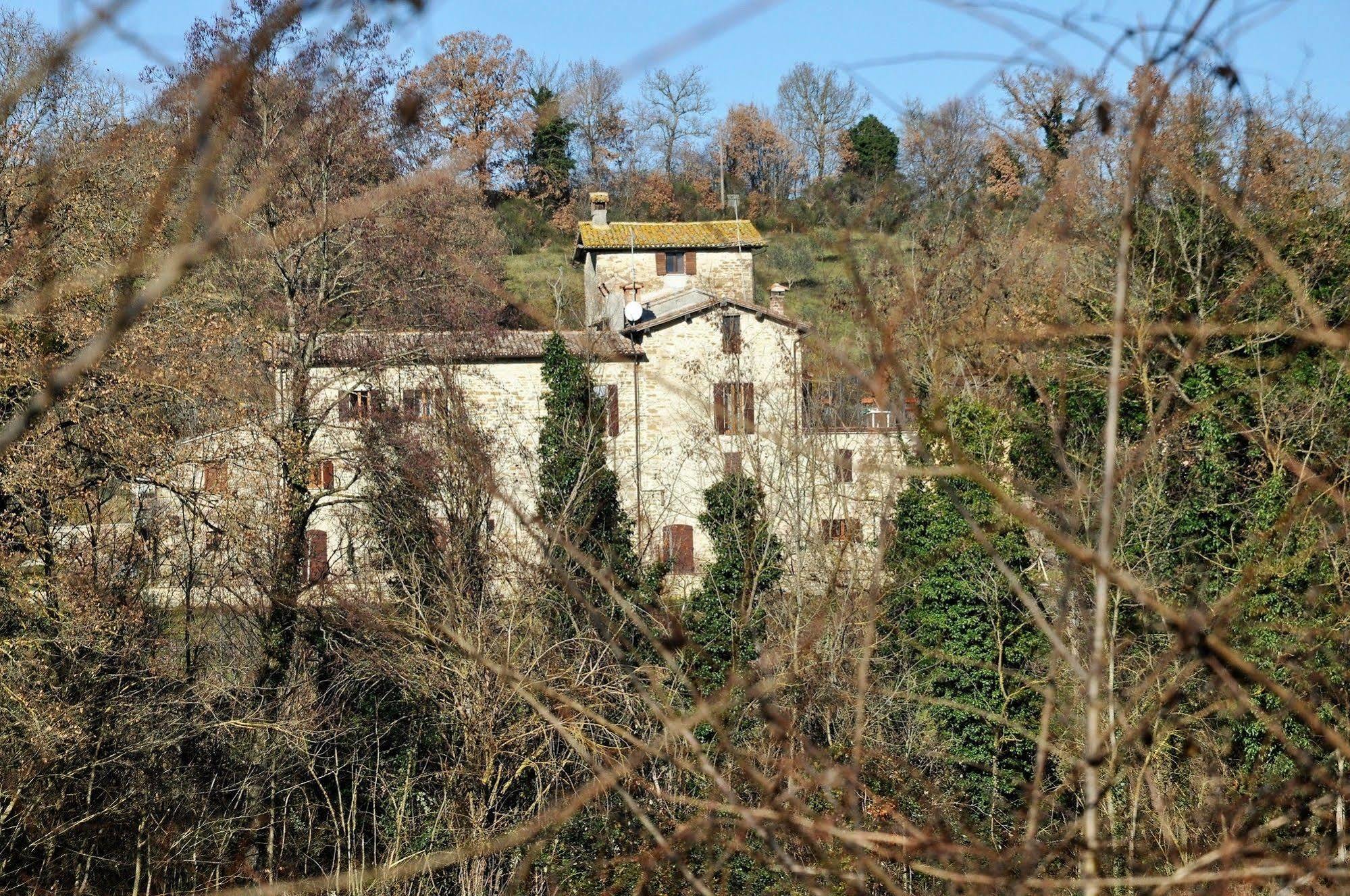 Agriturismo I Gelsi Di Santa Cristina Gubbio Eksteriør bilde